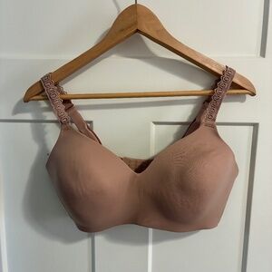 Wacoal Level Up Lace Wire Free Bra 856369, Floral Lace Straps/Back, Smooth Front